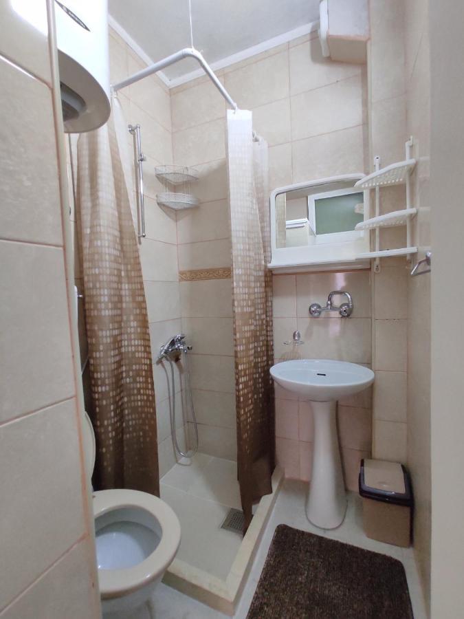Apartmani Andrijana Улцинь Экстерьер фото